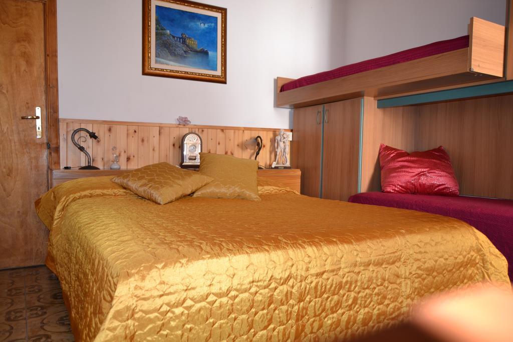 Amalfi Coast Room Room photo